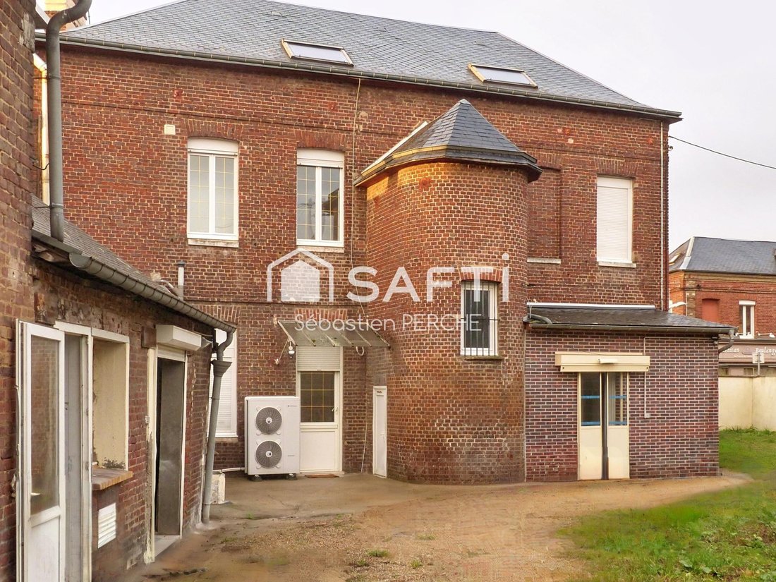 House in Les Roches-La Forêt, Oissel-sur-Seine, France 1 - 16668328