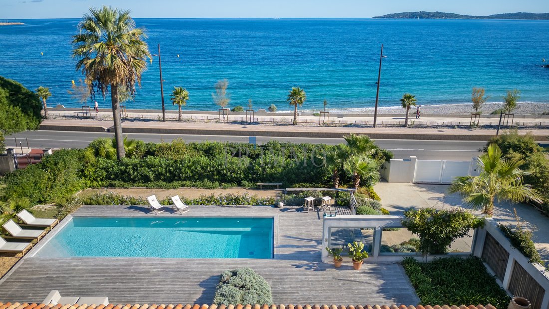 Villa in Ville-Les Saquedes-Le Bouillonnet, Sainte-Maxime, France 3 - 16674142