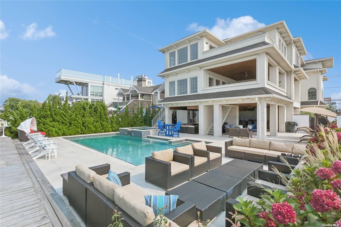 House in Long Beach, New York, United States 1 - 14987687