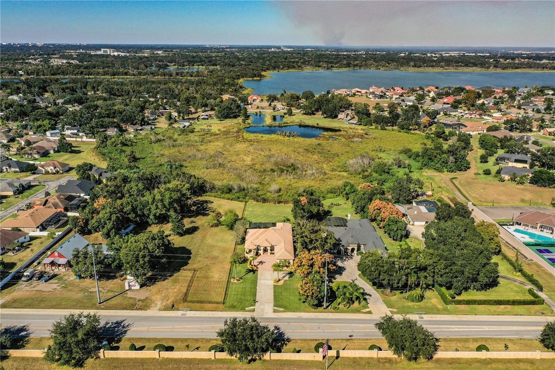 House in Lakeland, Florida, United States 4 - 16675446
