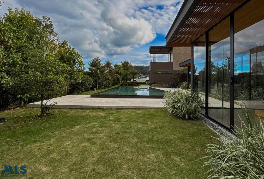 House in Vereda El Penasco, Antioquia, Colombia 2 - 16673060