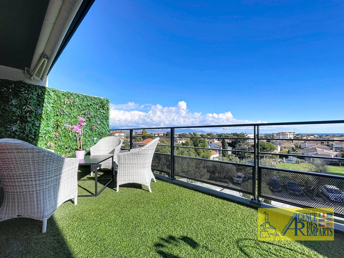 Apartment in Les Cougoulins-Rastines, Antibes, France 2 - 16674130