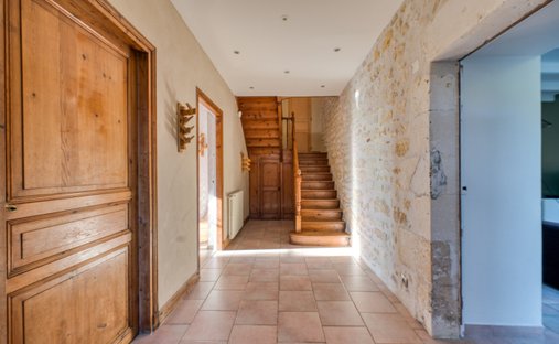 Castle for Sale in Le Gua, Nouvelle-Aquitaine, France