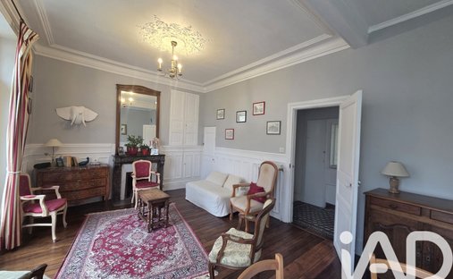 Castle for Sale in Meaux, Île-de-France, France