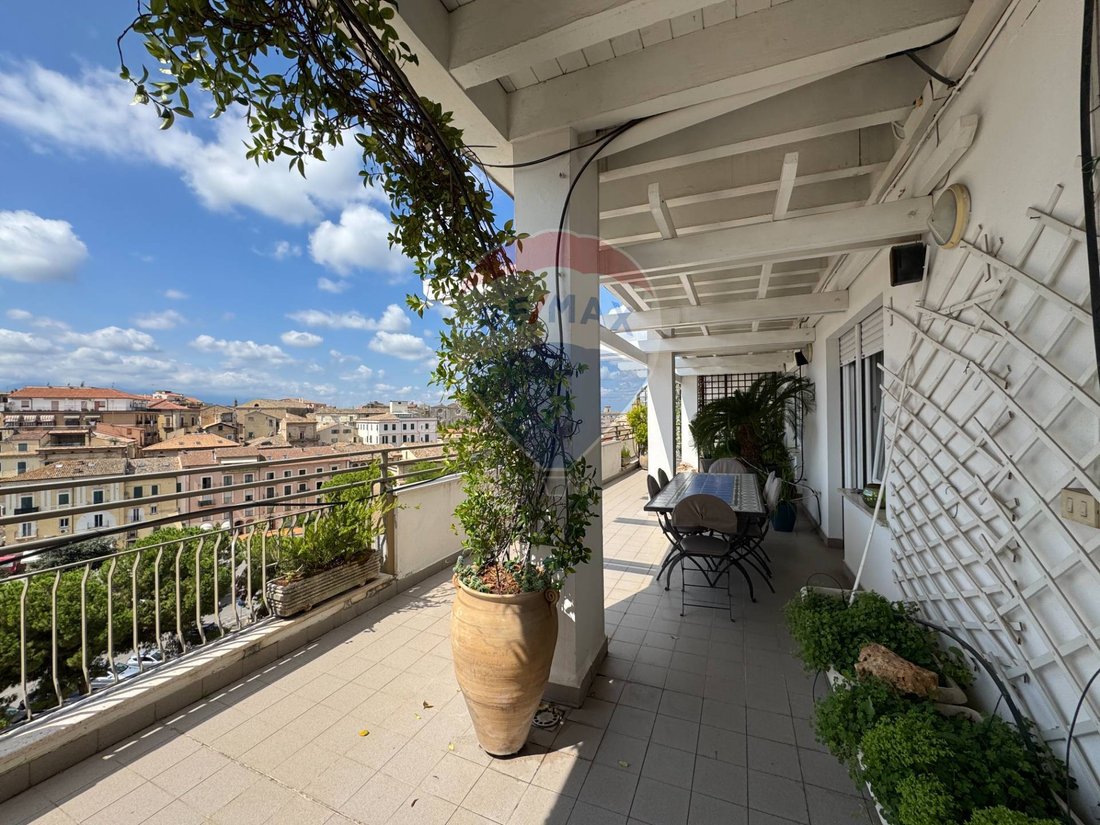 Apartment in Lanciano, Abruzzo, Italy 1 - 16679328