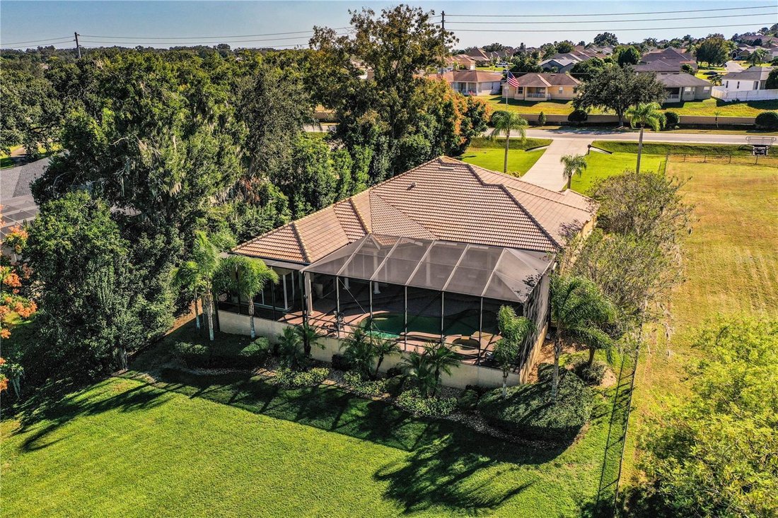 House in Lakeland, Florida, United States 3 - 16675446