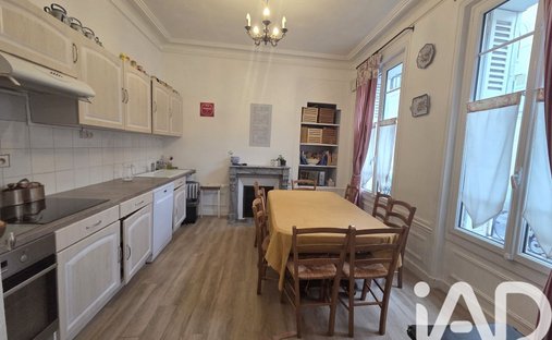 Castle for Sale in Meaux, Île-de-France, France