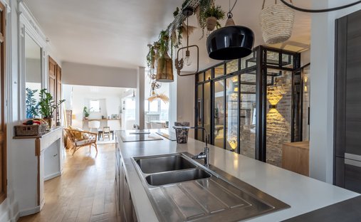 Castle for Sale in Penne-d'Agenais, Nouvelle-Aquitaine, France - 5