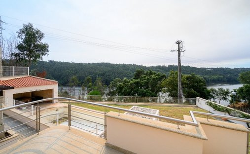 Maison à Gondomar (Sao Cosme), Valbom et Jovim, District de Porto, Portugal 1