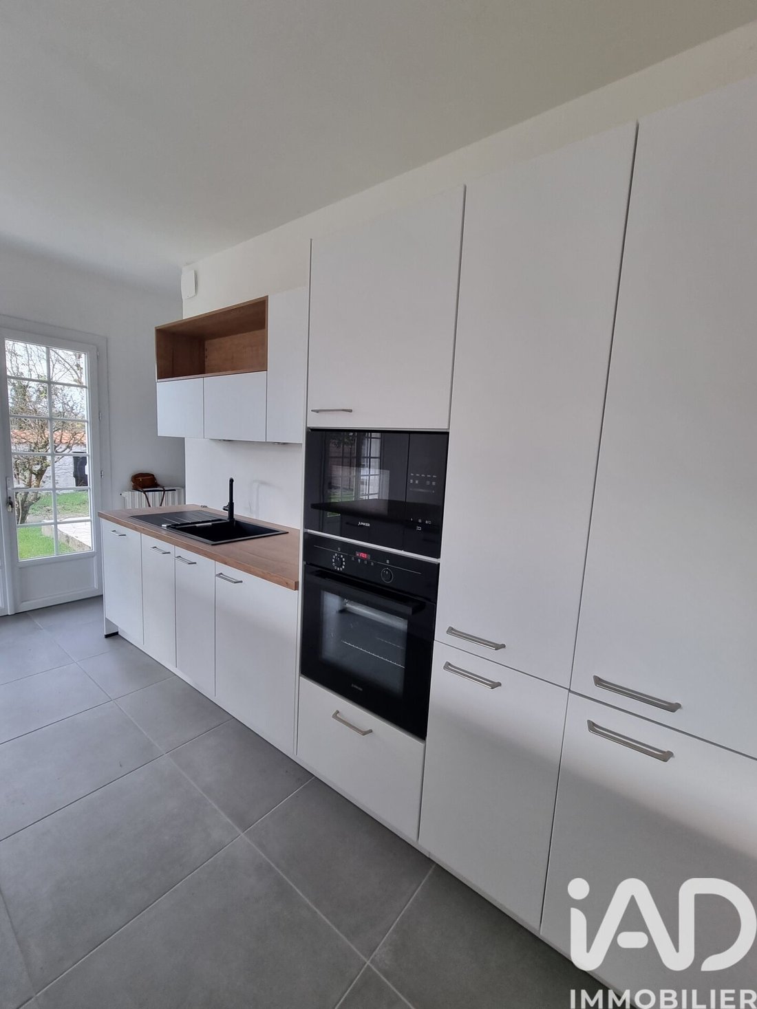 House in Sainte-Soulle, Nouvelle-Aquitaine, France 2 - 16678788