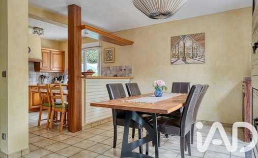 Manor For Sale, 12 Rooms Triel Sur Seine 78510