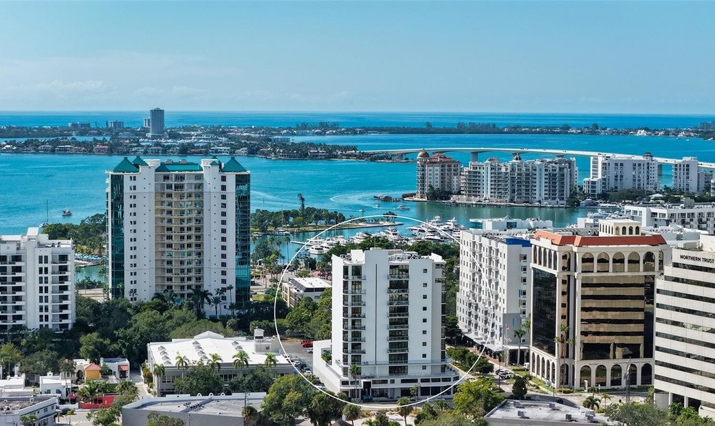 Photo inspiration: Luxury Penthouse Rentals Downtown Sarasota Reference: Escape To The Serenity Of Luxury Penthouse En Sarasota Florida