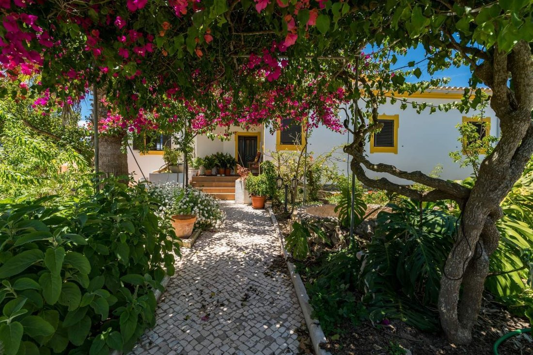 House in Praia dos Pescadores, Olhos de Agua, Portugal 2 - 16675771