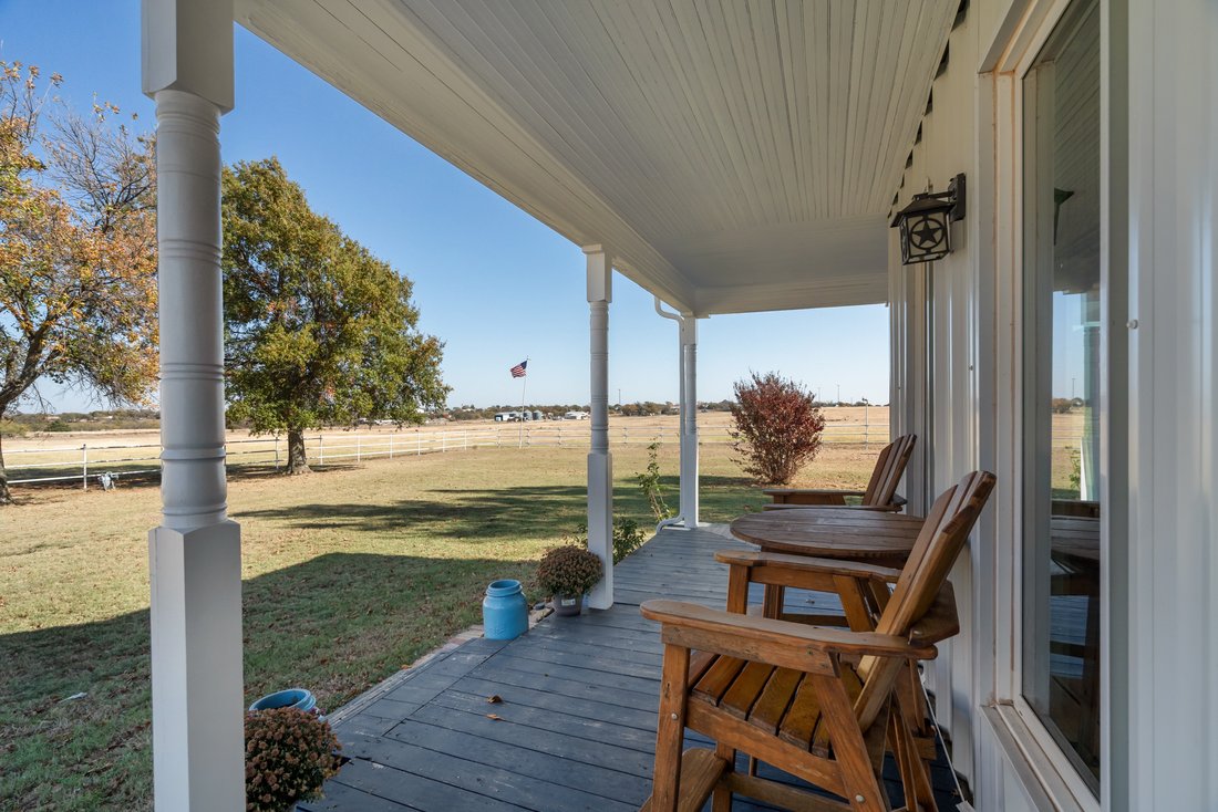 Farm Ranch in Bowie, Texas, United States 3 - 16676419