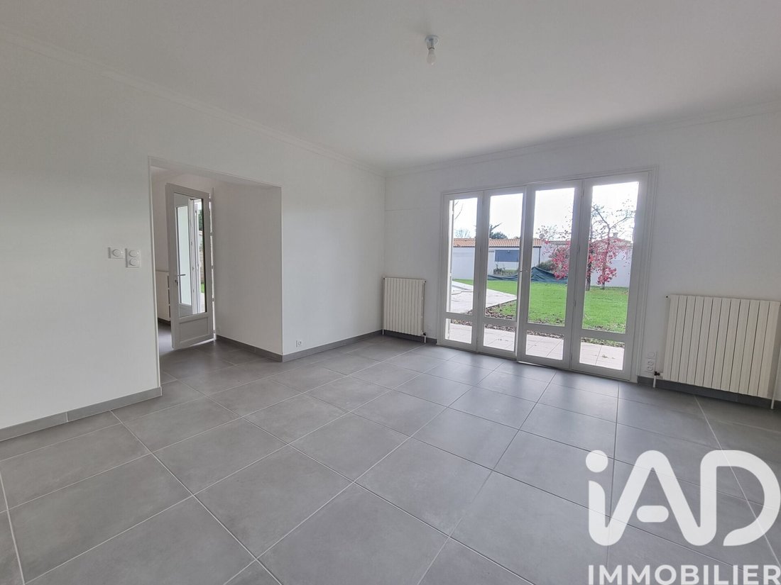 House in Sainte-Soulle, Nouvelle-Aquitaine, France 4 - 16678788