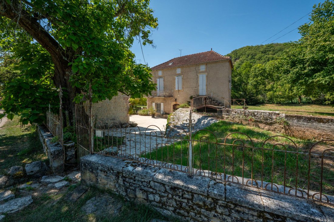Estate in Catus, Occitania, France 2 - 16674485