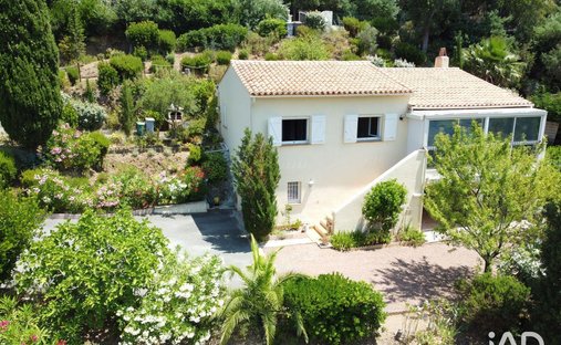 House in Les Issambres, Roquebrune-sur-Argens, France 1
