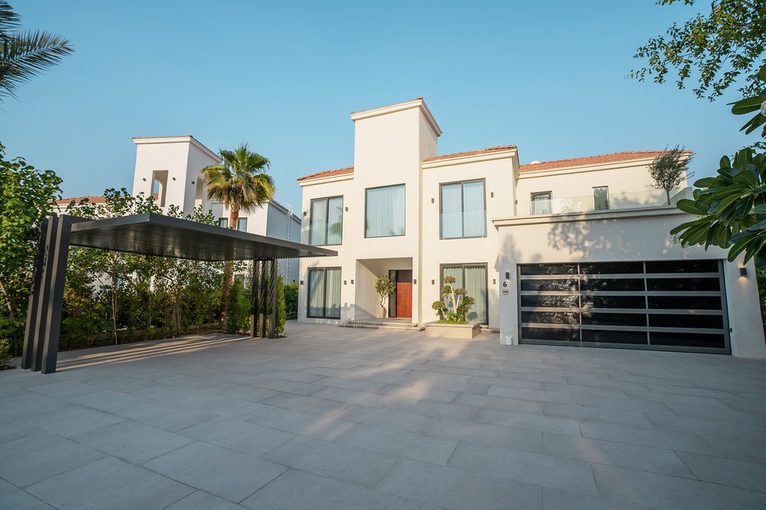Villa in Jumeirah Islands / Juzur Jumeirah, Dubai, United Arab Emirates 4 - 16680730