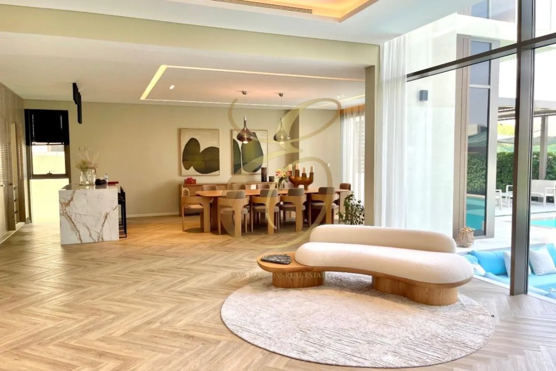 Villa in Hadaeq Sheikh Mohammed Bin Rashid, Dubai, United Arab Emirates 2 - 16681838