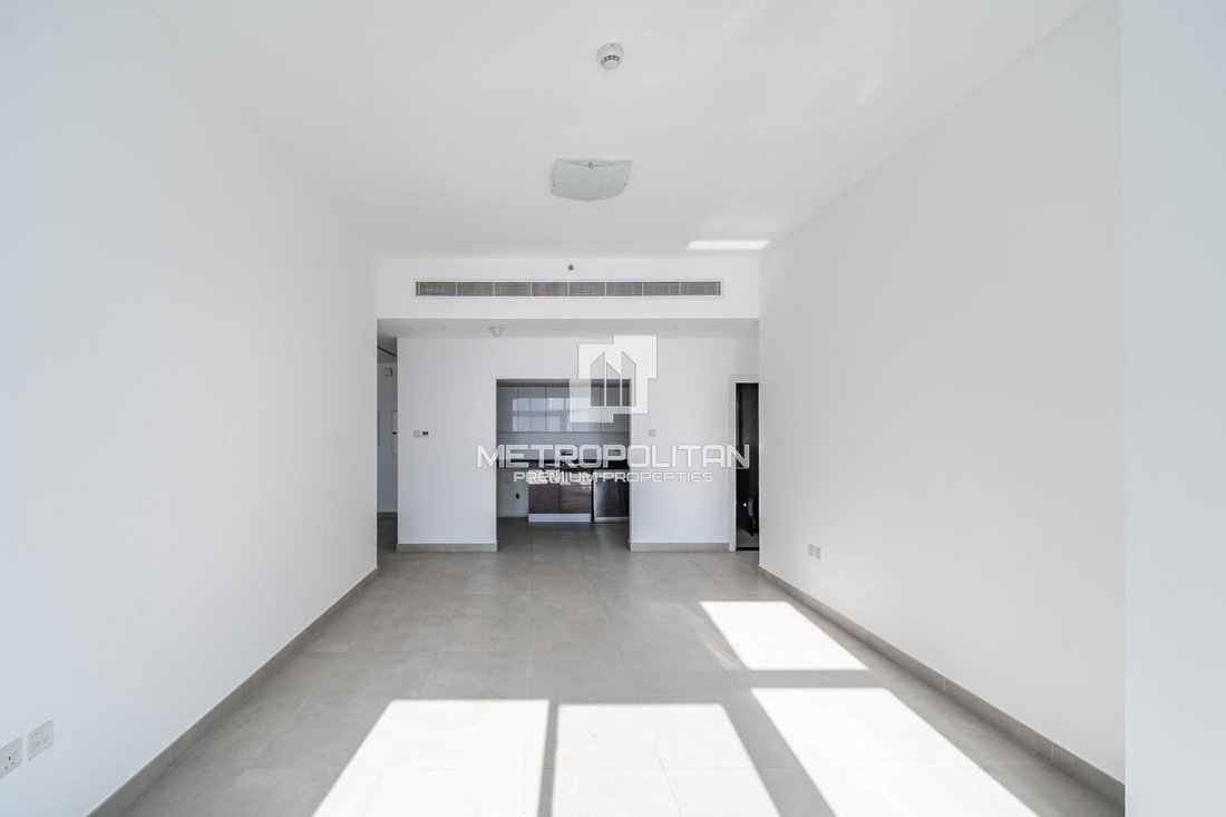 Apartment in Dubai Marina / Marsa Dubai, Dubai, United Arab Emirates 4 - 16682259