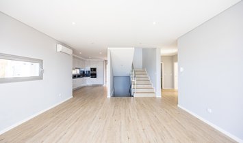 Villa a Calheta, Madera, Portogallo 1