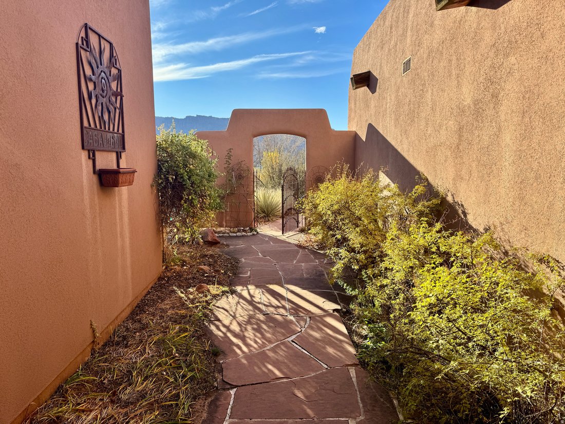 House in Moab, Utah, United States 5 - 16682065