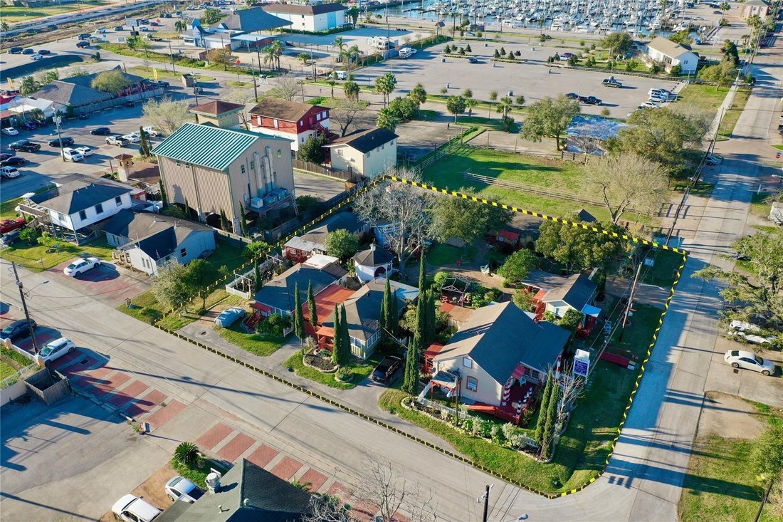 Kemah, Texas, United States 3 - 16682028