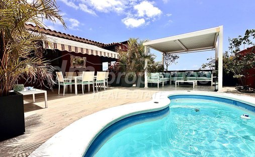 Townhouse in Costa Adeje, Adeje, Canary Islands 1