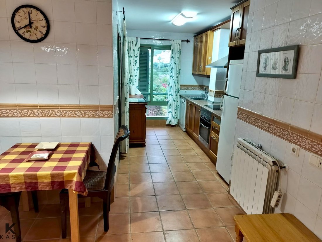 Apartment in La Linea de la Concepcion, Andalusia, Spain 3 - 16682578