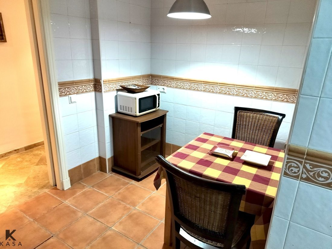 Apartment in La Linea de la Concepcion, Andalusia, Spain 5 - 16682578