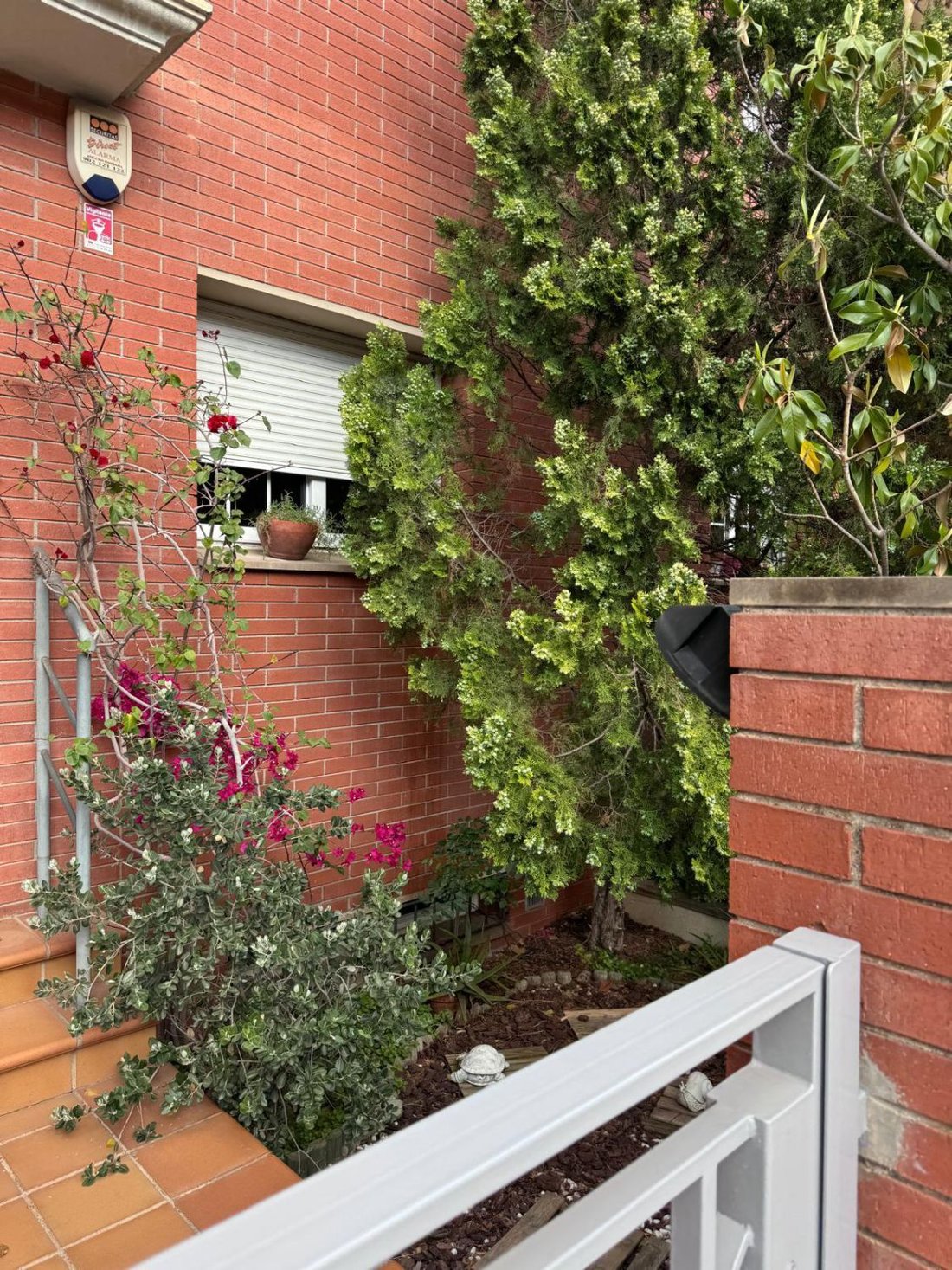 House in Sant Feliu de Llobregat, Catalonia, Spain 2 - 16682540