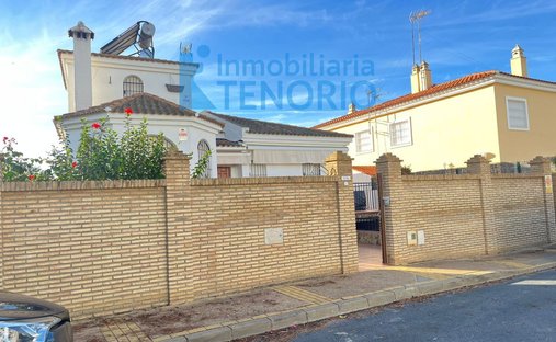 Chalet in Lepe, Andalusia, Spain 1