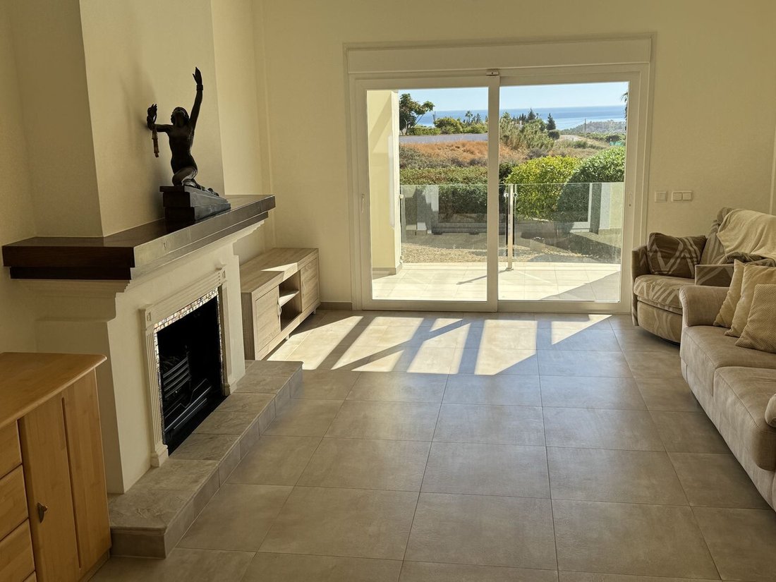 Villa in Estepona, Andalusia, Spain 3 - 16682505