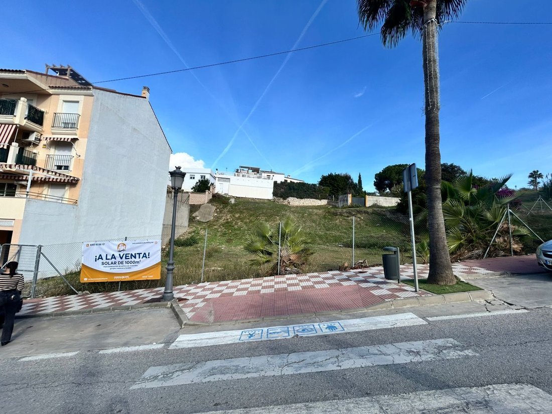 Land in Alhaurin el Grande, Andalusia, Spain 1 - 16539972