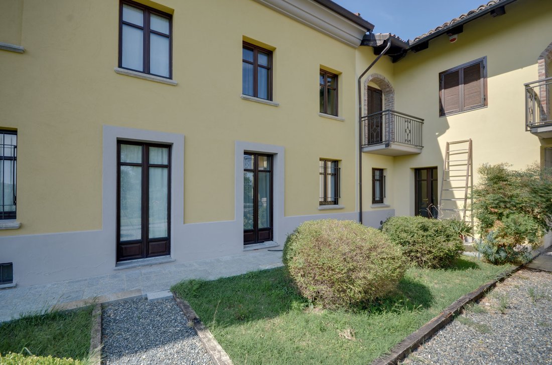 Villa in Canelli, Piedmont, Italy 4 - 16682730