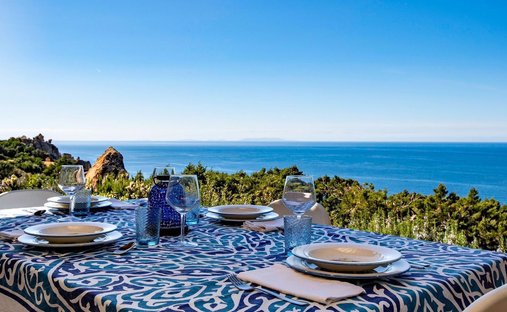 Villa à Trinità d'Agultu e Vignola, Sardaigne, Italie 1