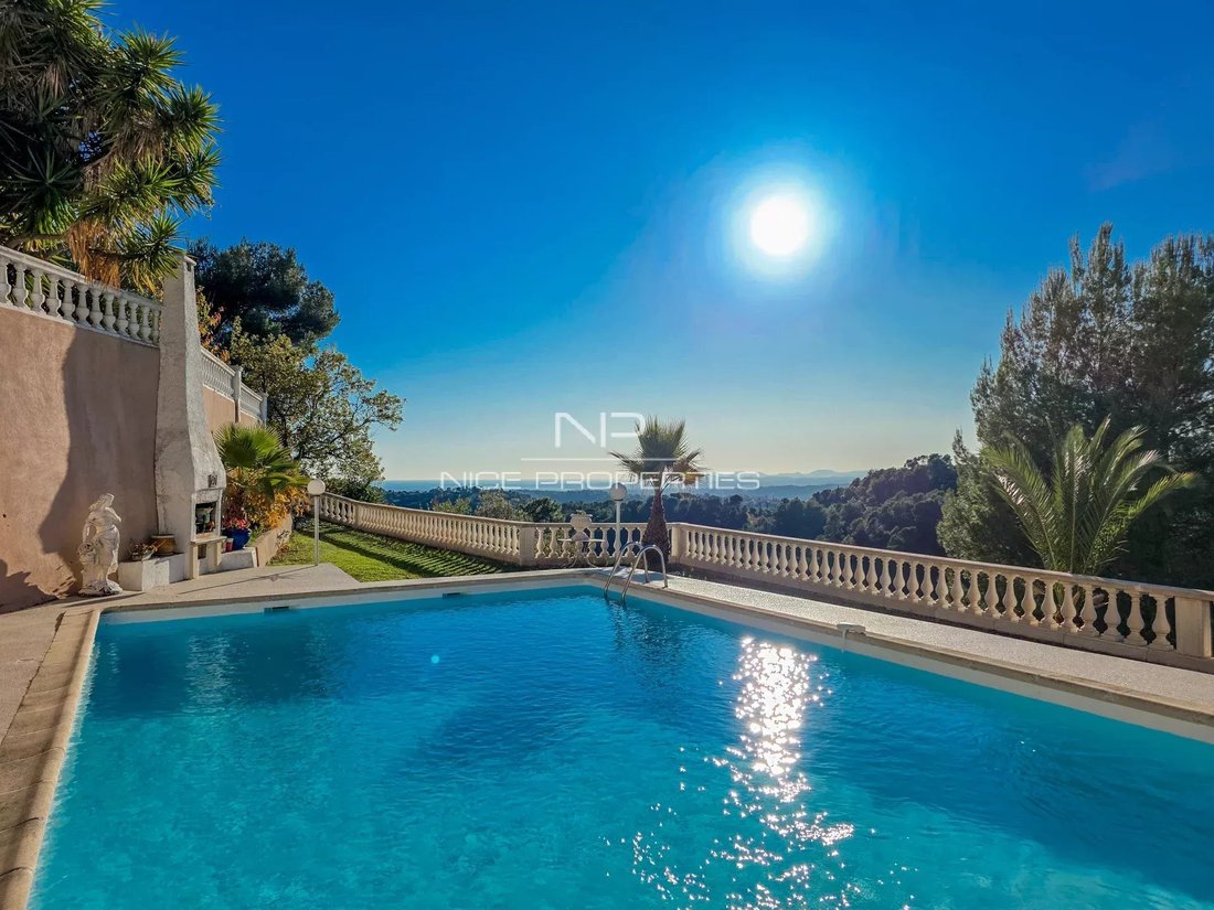 Villa in Aspremont, Provence-Alpes-Côte d'Azur, France 2 - 16690289