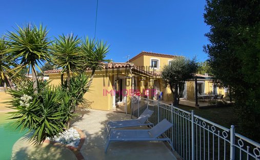 Country House in Mireval, Occitania, France 1