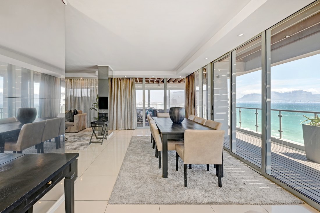 Apartment in West Beach, Cape Town, Western Cape 3 - 16691942