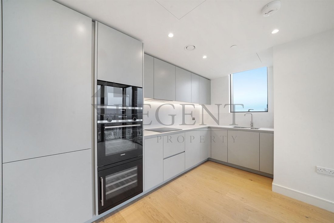 Apartment in Canary Wharf, Tower Hamlets, England 5 - 16690357