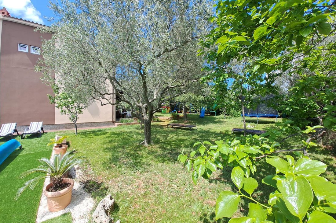 Villa in Fazana, Istria County, Croatia 2 - 16690620
