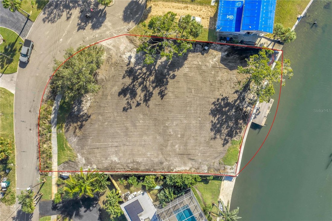 Land in St. Petersburg, Florida, United States 4 - 16689251