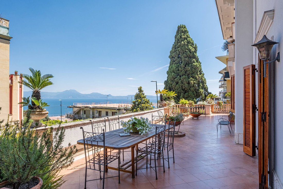 House in Posillipo, Naples, Campania 1 - 14315601