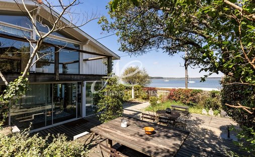 Villa in 33970 Le Cap-Ferret, Lège-Cap-Ferret, Nouvelle-Aquitaine 1