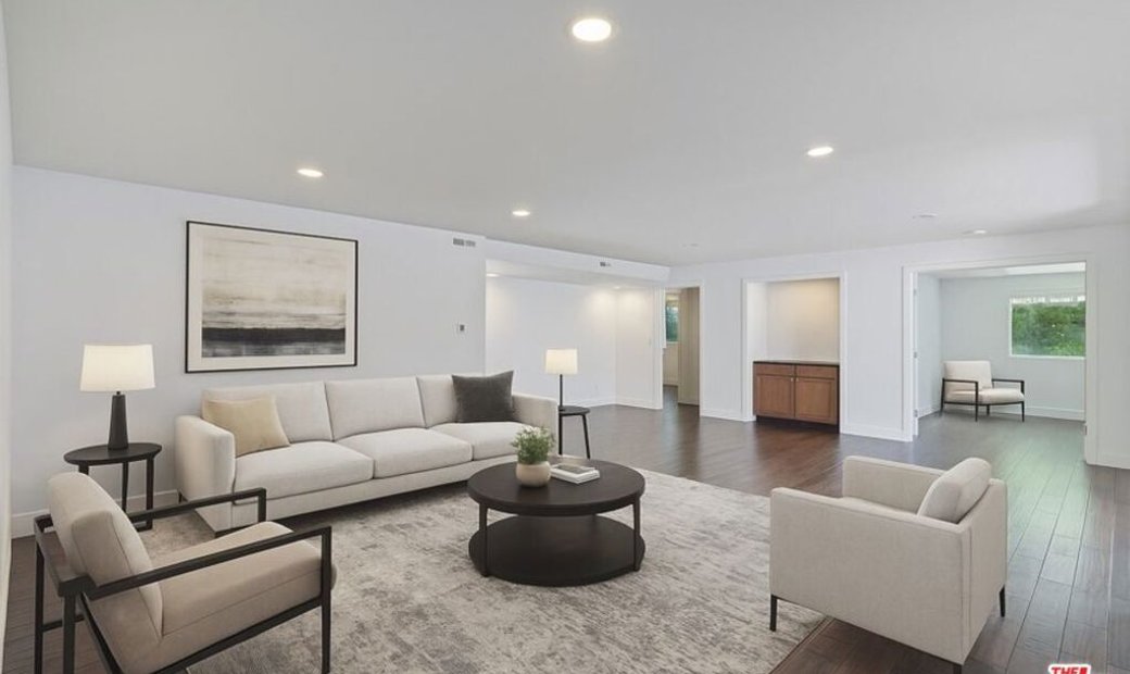 Condominium In Beverly Hills In Beverly Hills, California, United ...