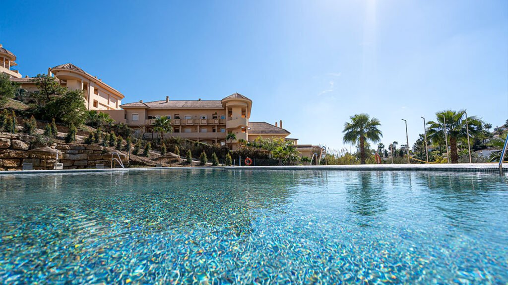 Apartment in Puerto Banus, Marbella, Spain 5 - 16690512