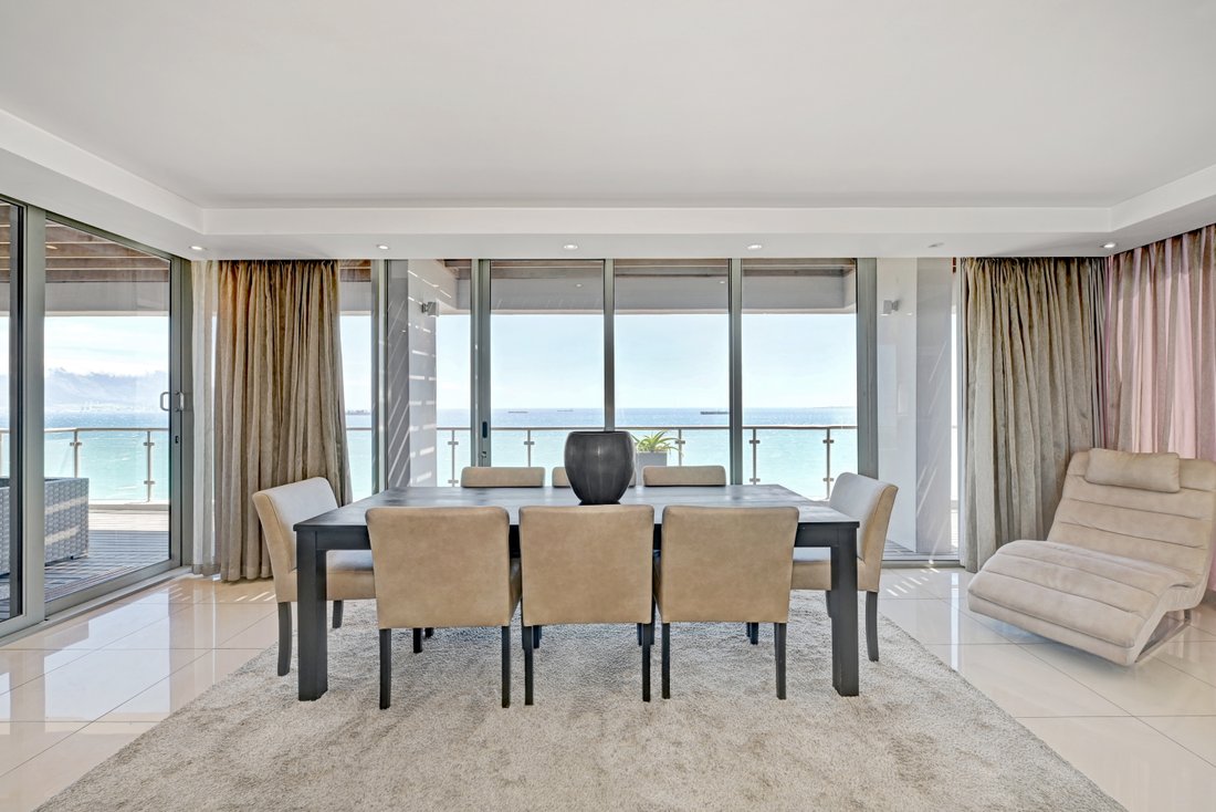 Apartment in West Beach, Cape Town, Western Cape 4 - 16691942