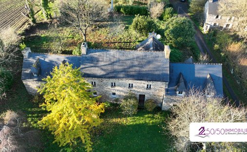 Castle for Sale in Lesneven, Brittany, France