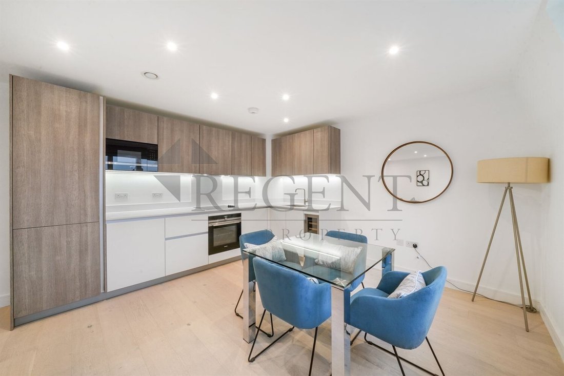 Apartment in Brook Green, Hammersmith and Fulham, England 5 - 16690153