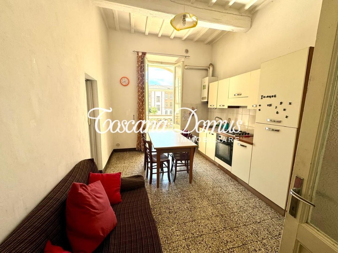 Apartment in Historic Center, Siena, Tuscany 5 - 16690899